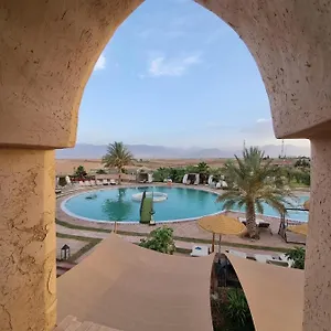 Bed & Breakfast Les Jardins D Amizmiz 6 Piscines