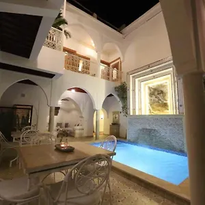 Riad Oum H&n