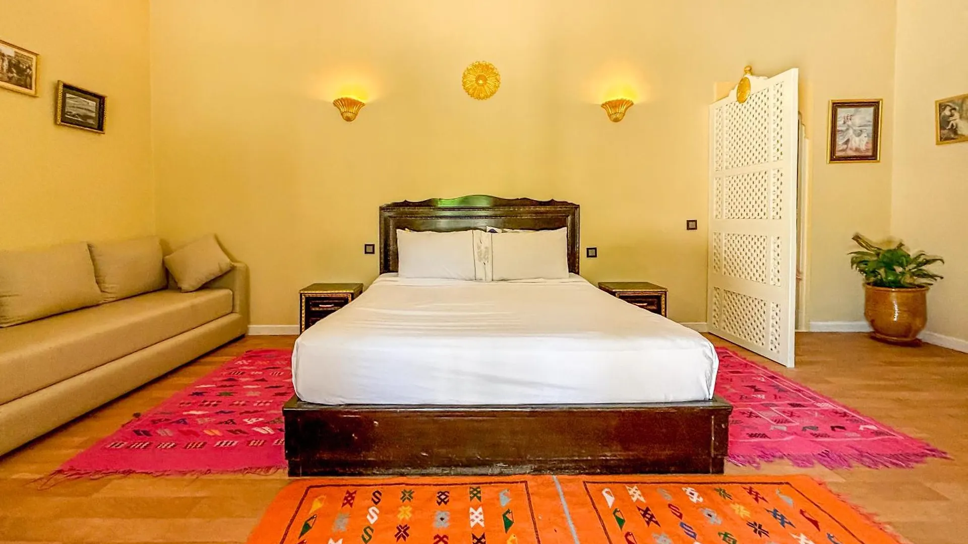 Bed & Breakfast Le Bleu House Bed and Breakfast Sidi Abdallah Ghiat