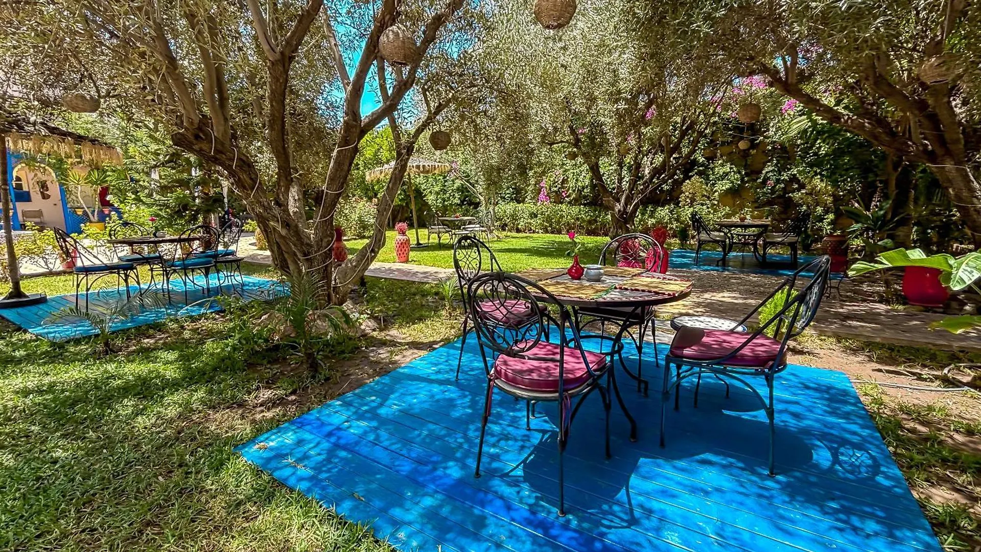 *** Bed & Breakfast Le Bleu House Bed and Breakfast Sidi Abdallah Ghiat Marokko